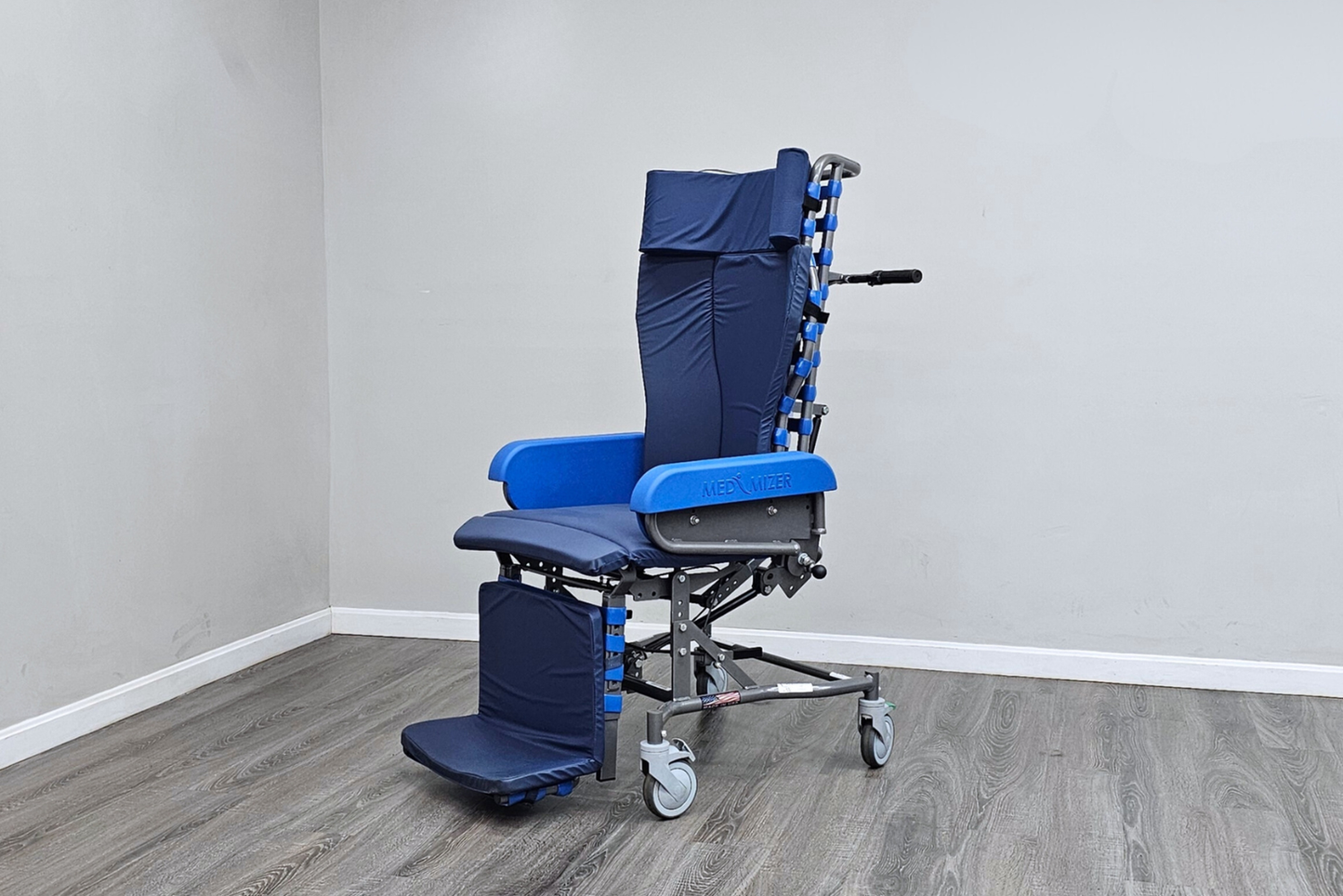 Med-Mizer FlexTilt tilt-recline positioning chair Med-Mizer - AskSAMIE: Answers for Accessibility