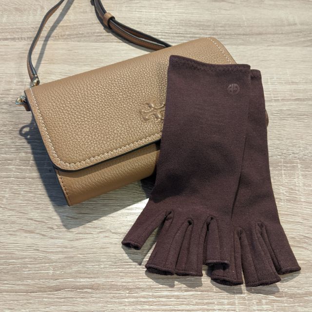 Compression Gloves by Grace & Able: Relief From Arthritis