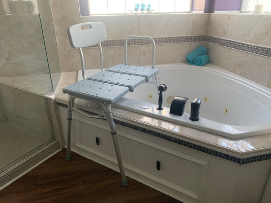 tub bench in deep tub