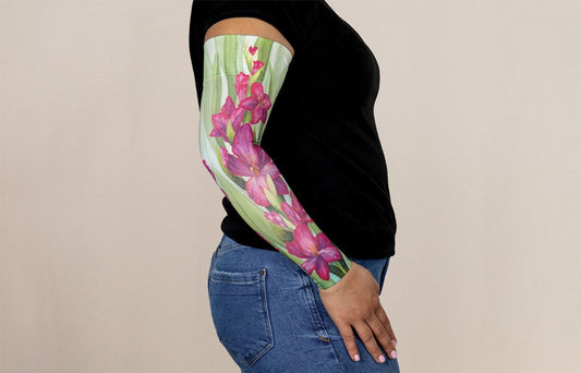 Compression Arm Sleeve for Lymphedema and Swelling | Ayana Arm Sleeve LympheDIVAS - AskSAMIE: Answers for Accessibility