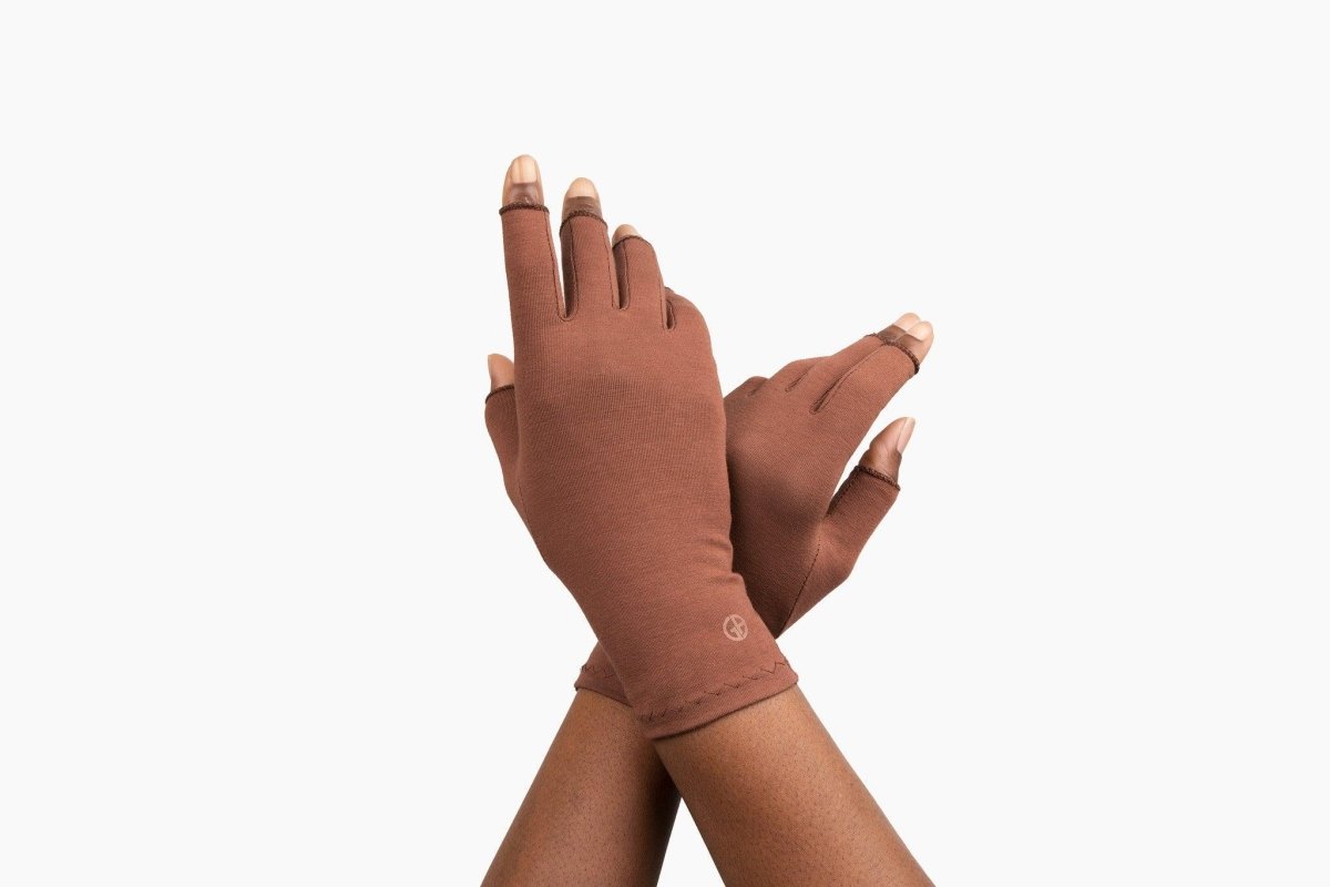 Compression Gloves by Grace & Able: Comfy Cotton For Snug Support Grace & Able - AskSAMIE: Answers for Accessibility