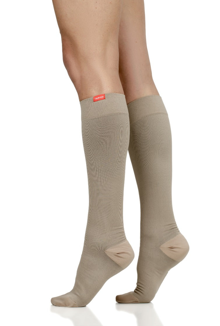 Compression Socks for Lymphedema and Swelling | Cashew
