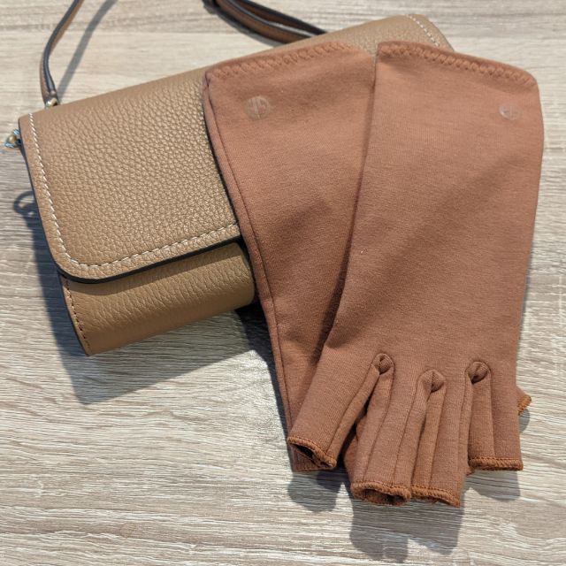 Compression Gloves by Grace & Able: Relief From Arthritis