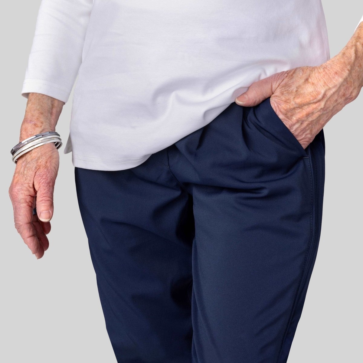 Signature Side - Zip Dress Pants for Women Joe & Bella - AskSAMIE: Answers for Accessibility