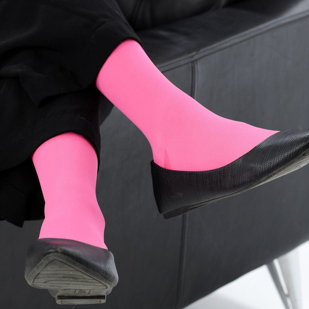 Solid (Moisture - Wick Nylon Compression Socks) VIM & VIGR - AskSAMIE: Answers for Accessibility