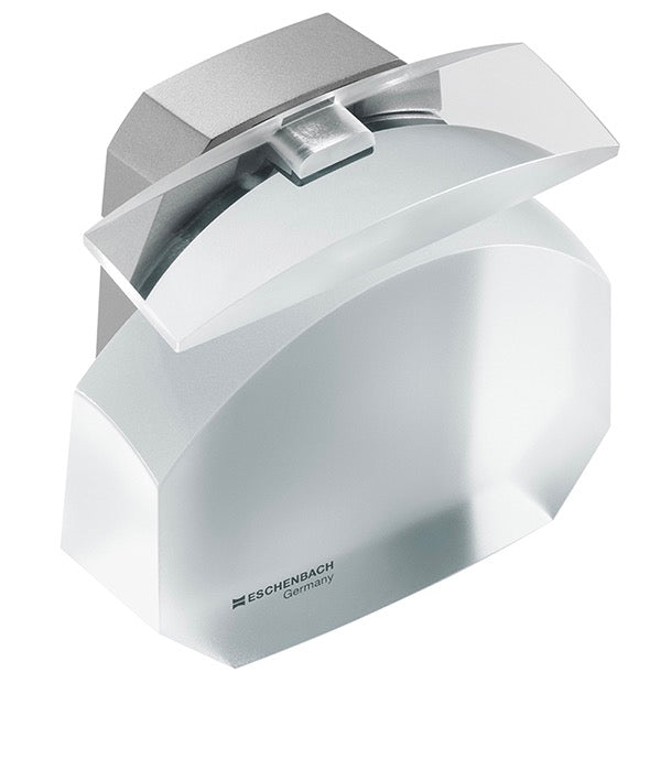 Macrolux Brightfield Magnifier Eschenbach - AskSAMIE: Answers for Accessibility